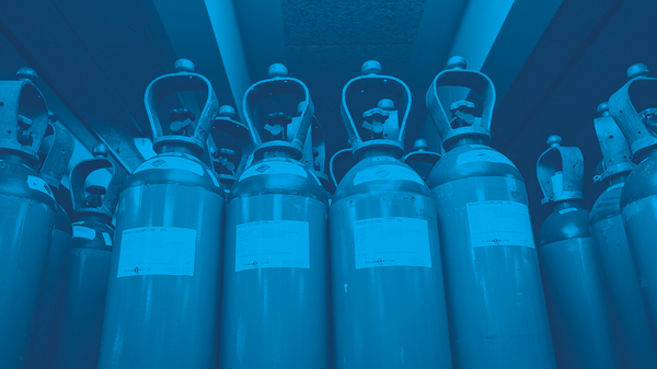 Helium gasflasker med ventil